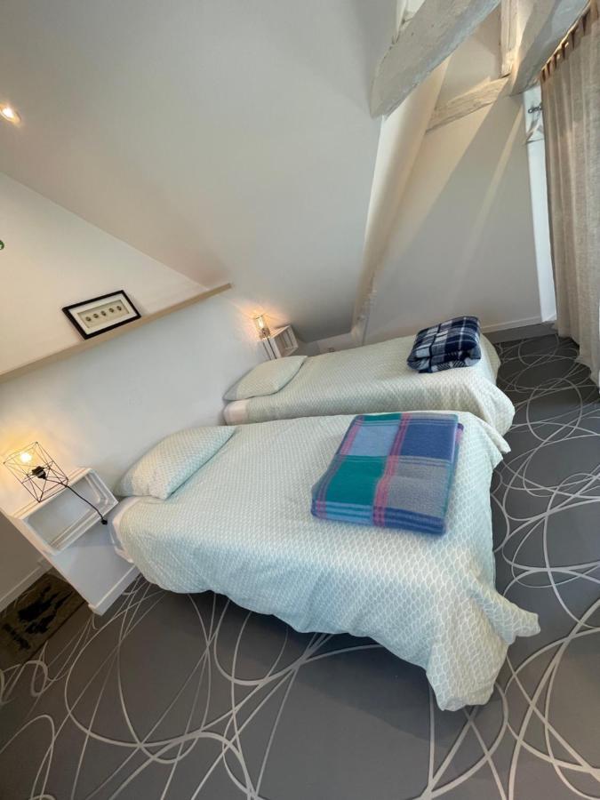 Duplex Lejlighed Beaumont-sur-Sarthe Eksteriør billede